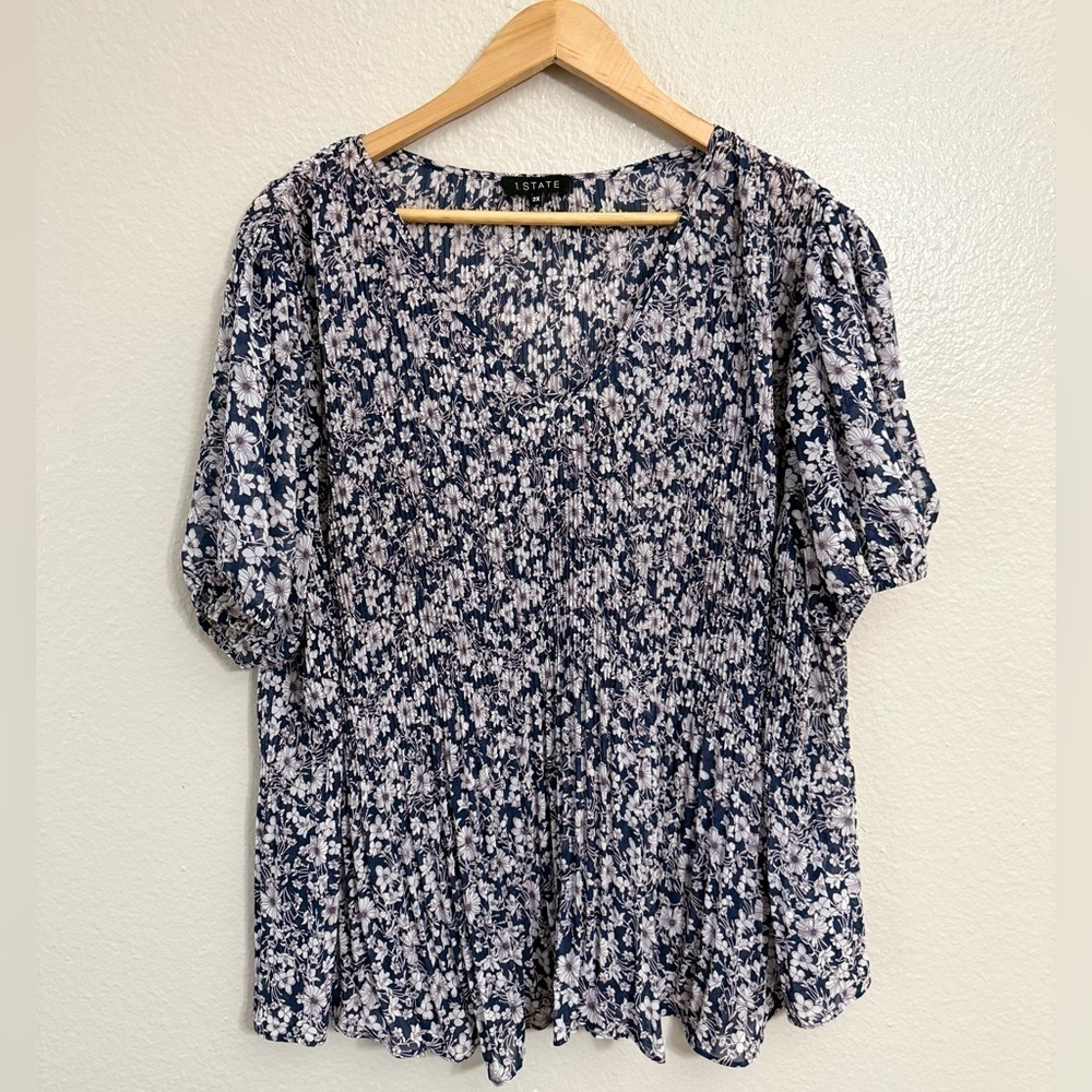 1. State Floral Pleated Short Sleeve Top